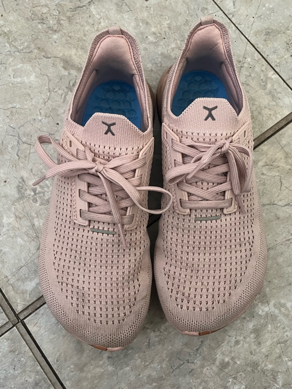 Flux Adapt Sneakers